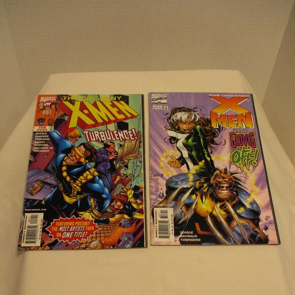 Marvel Uncanny X-Men Medium Black White Red Graphic Comic Book Bundle - Picture 1 of 5